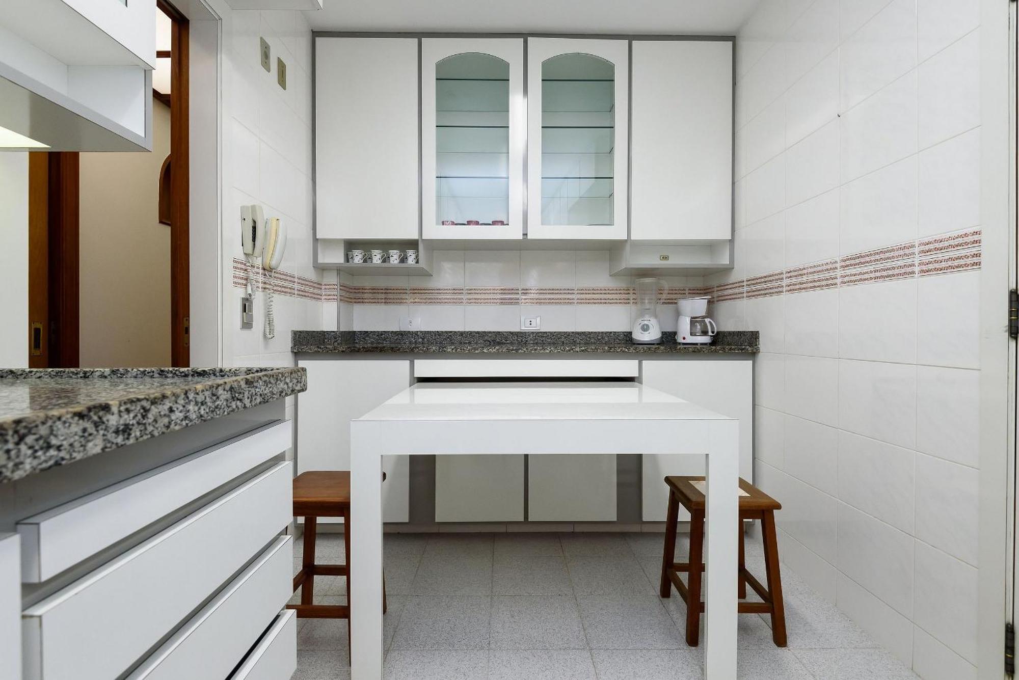 Omar Do Rio - Gsm 300/701: Grande Apto P/ Até 7 Pessoas, Internet 250mbps, Garagem + Smart Tv, Workstation, A 06 Minutos Andando Da Praia Do Leblon E Do Metrô Apartamento Río de Janeiro