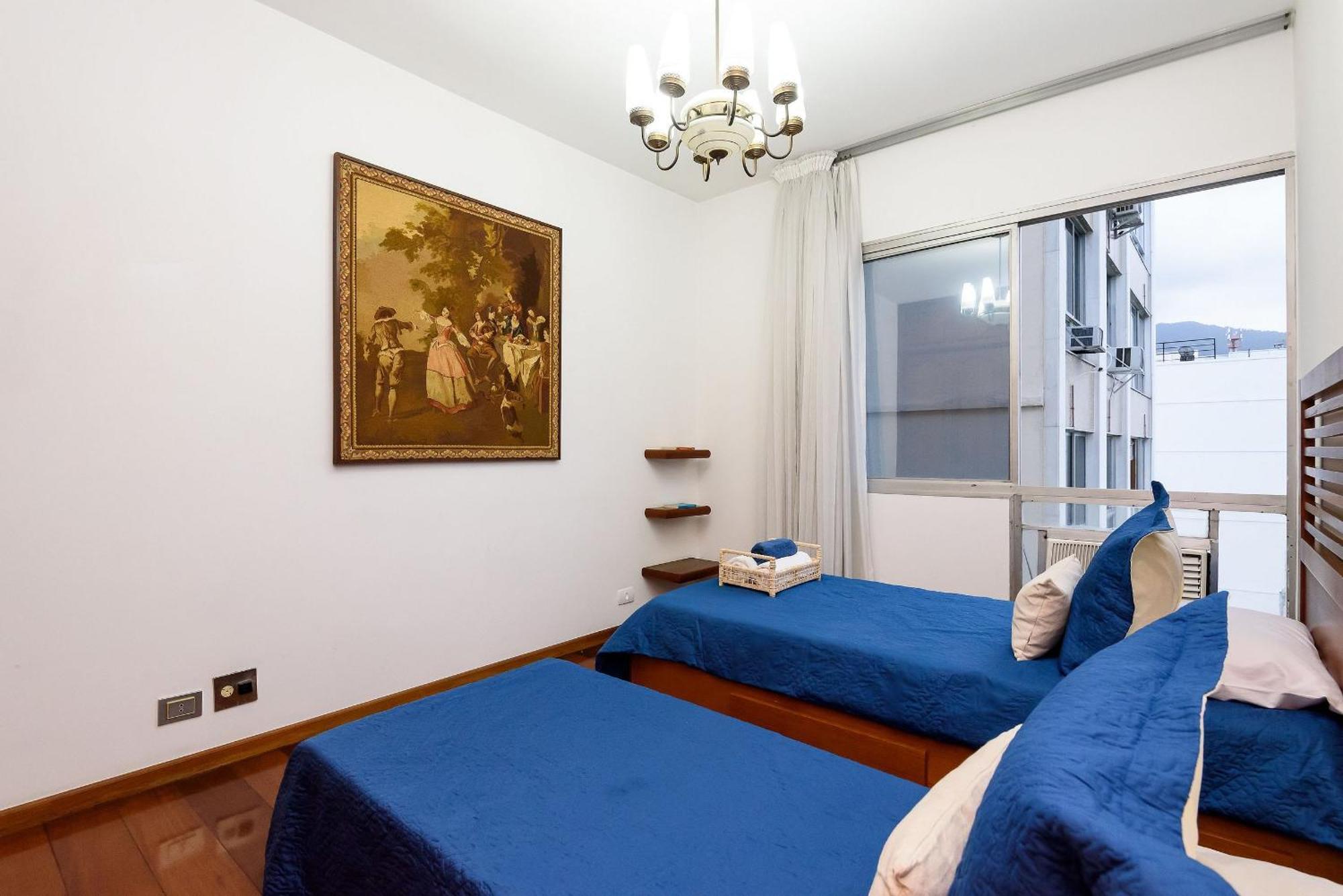 Apartment Apto Antigo No Leblon P/ 7 Pessoas | Gsm 300/701